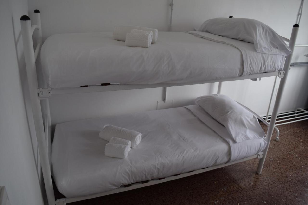 Albergue La Corona1 オ・ピノ エクステリア 写真